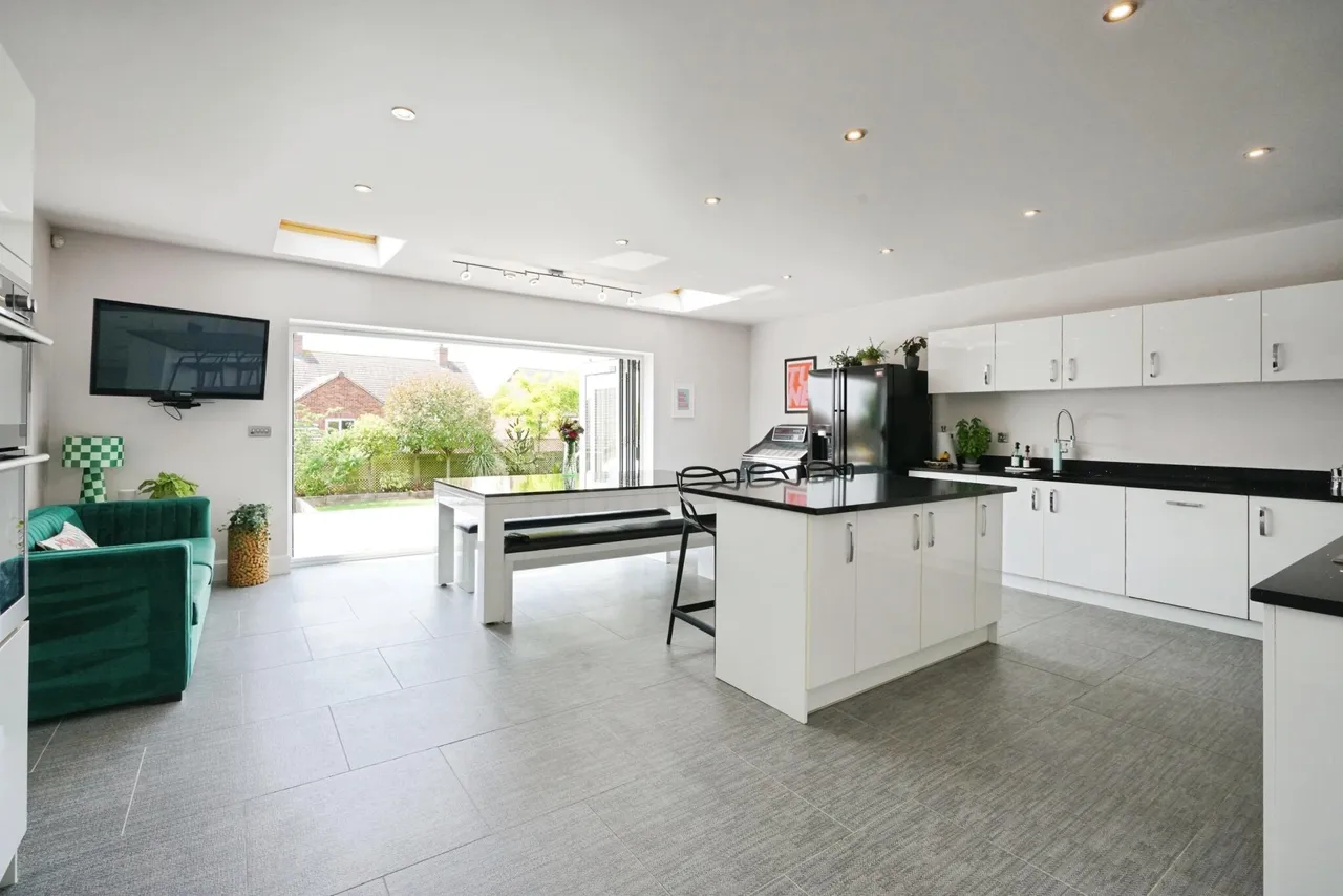 Brookdale, Repton, DE65, photo 13