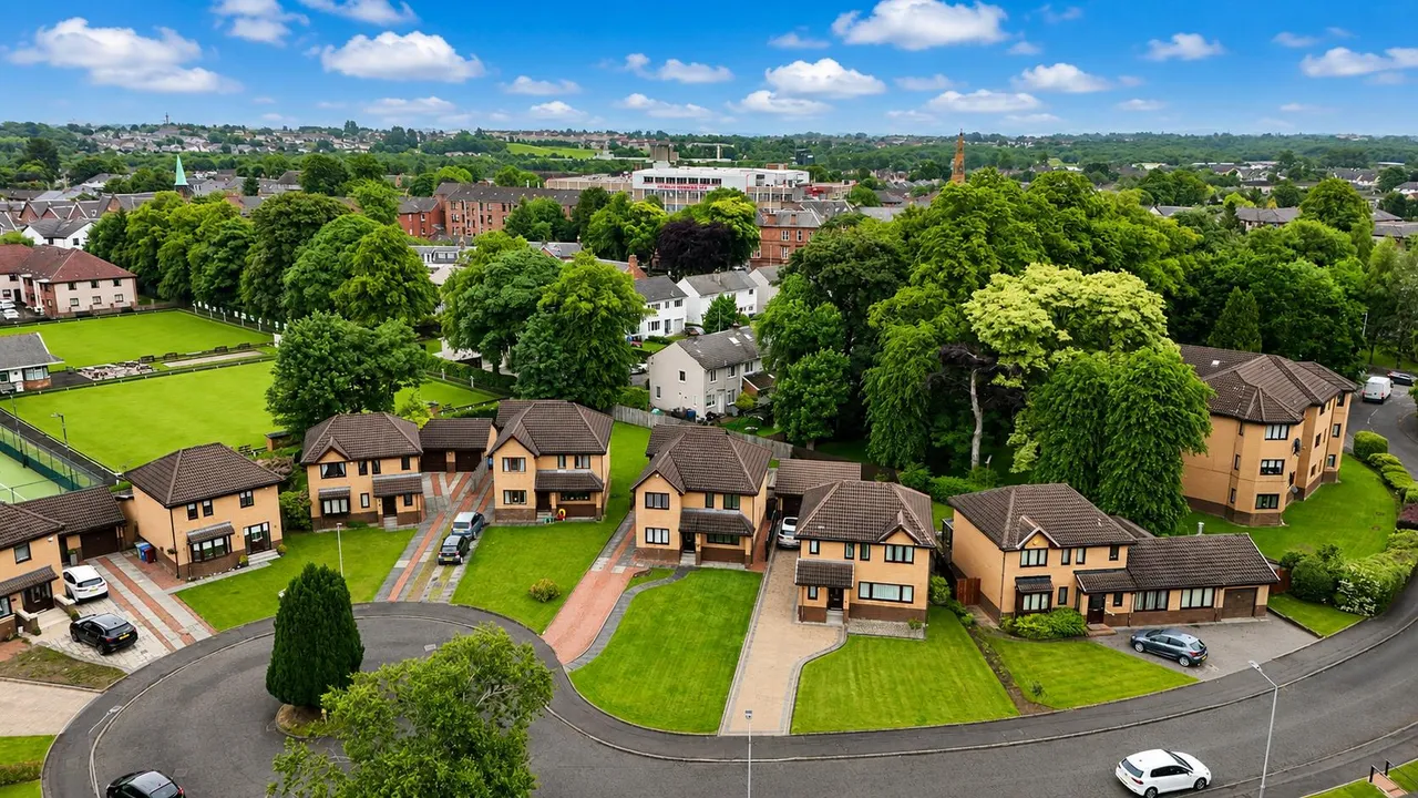 Loancroft Gate, Uddingston, Glasgow, G71 7HN, photo 30