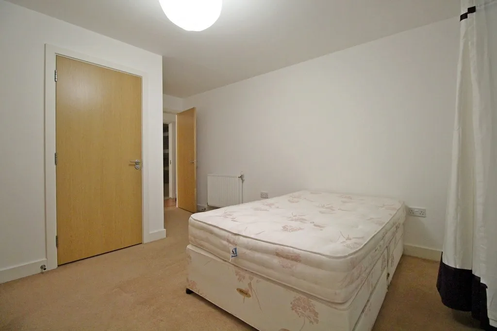Pontes Avenue, Hounslow, TW3 3FJ, photo 3