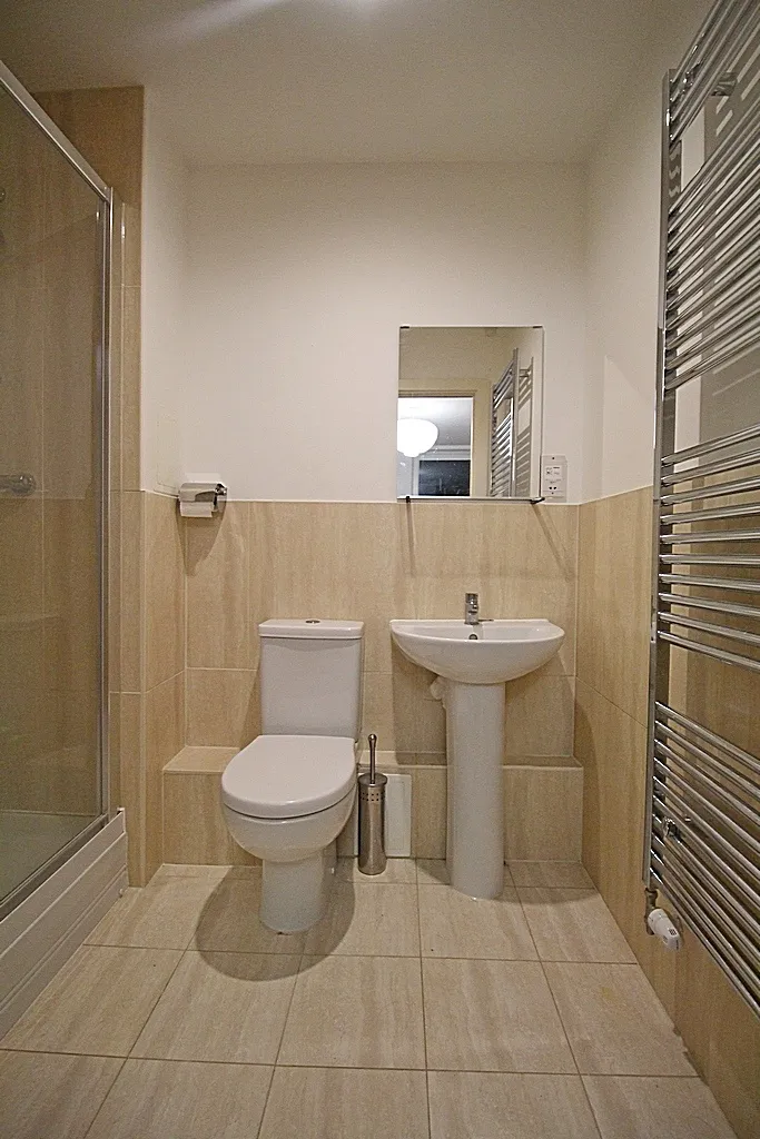 Pontes Avenue, Hounslow, TW3 3FJ, photo 6