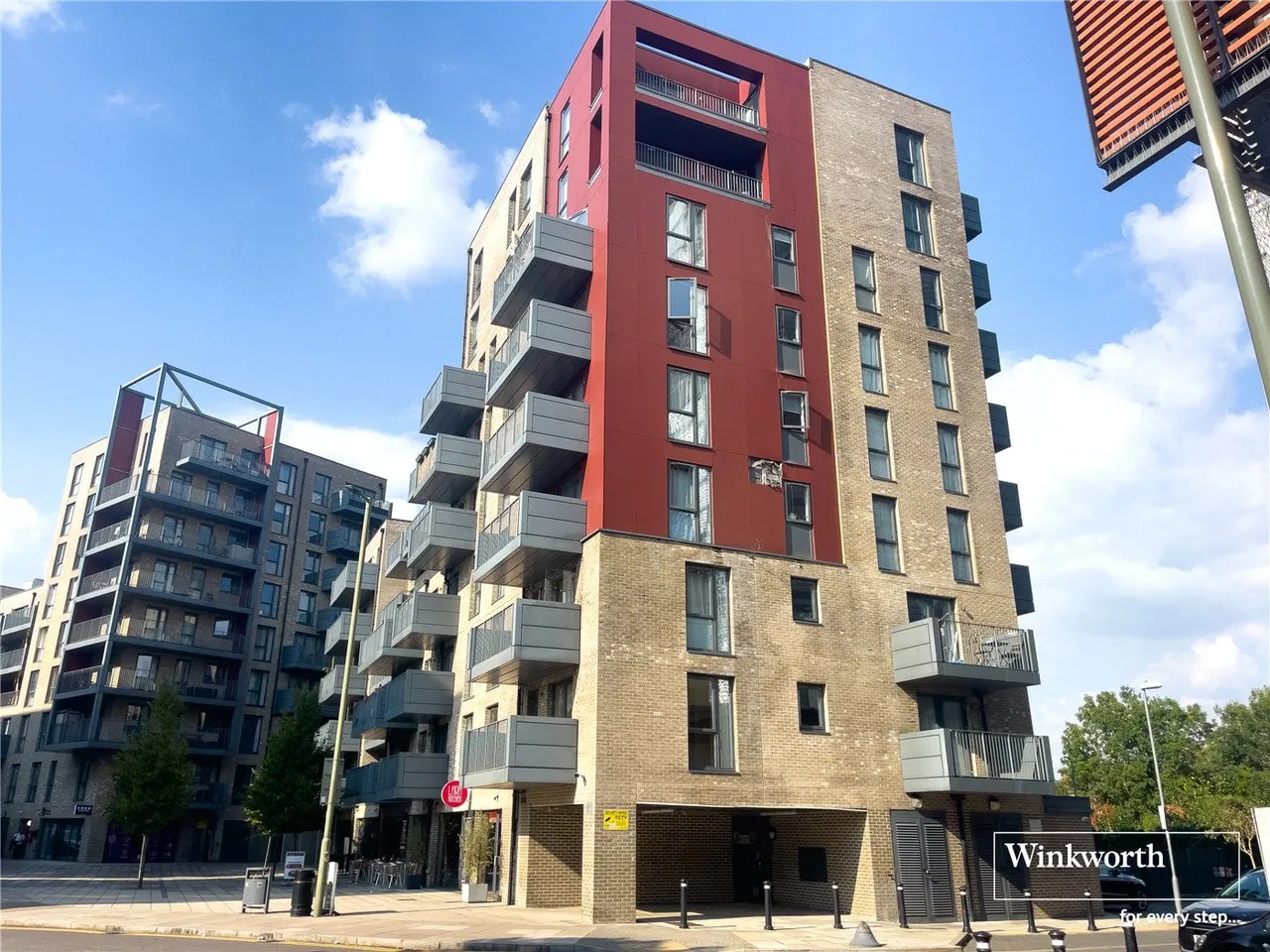 2 bed flat to rent — Boswell Court, 22 Charcot Road, Colindale, London, NW9