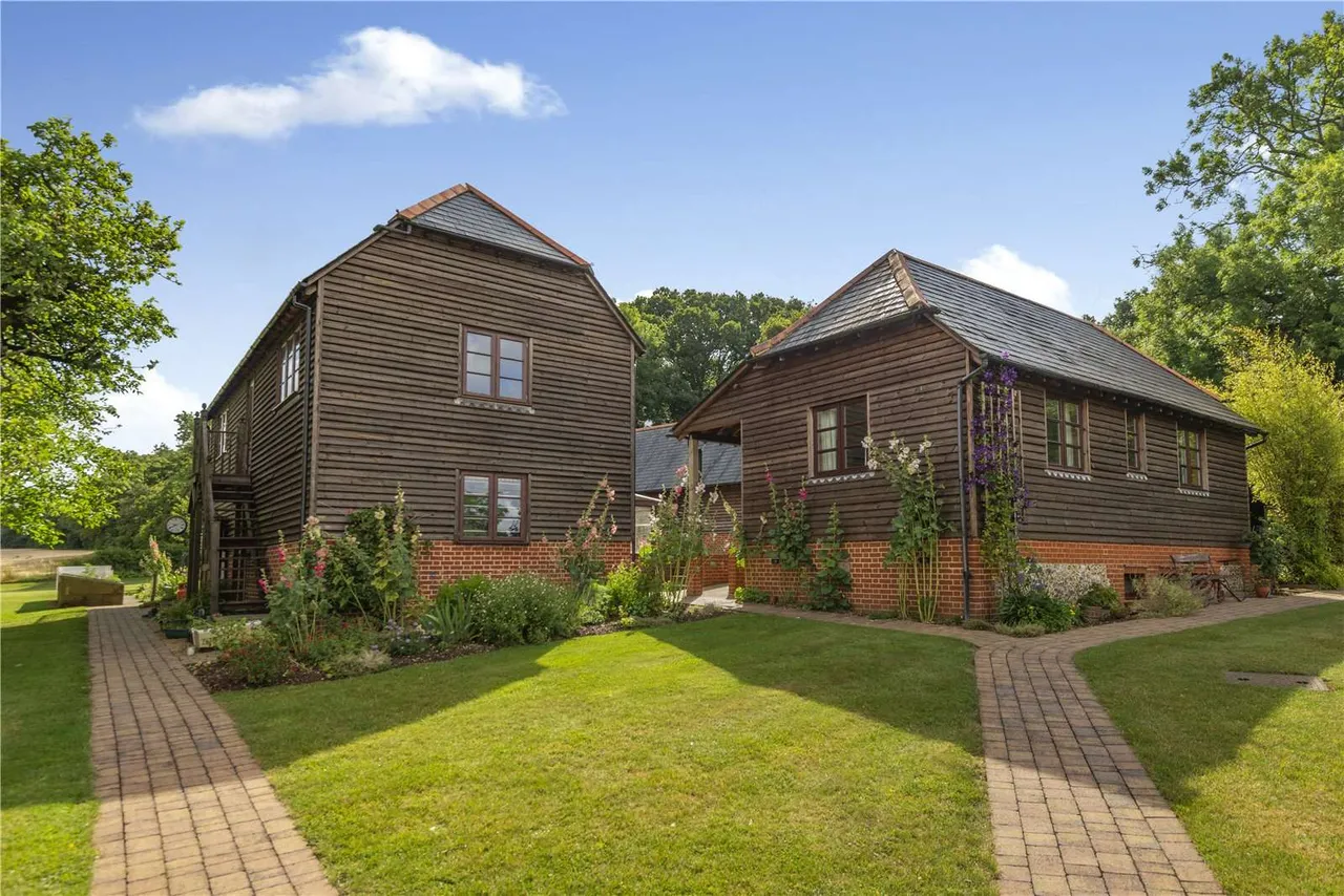Twinley Lane, Cole Henley, RG28, photo 9