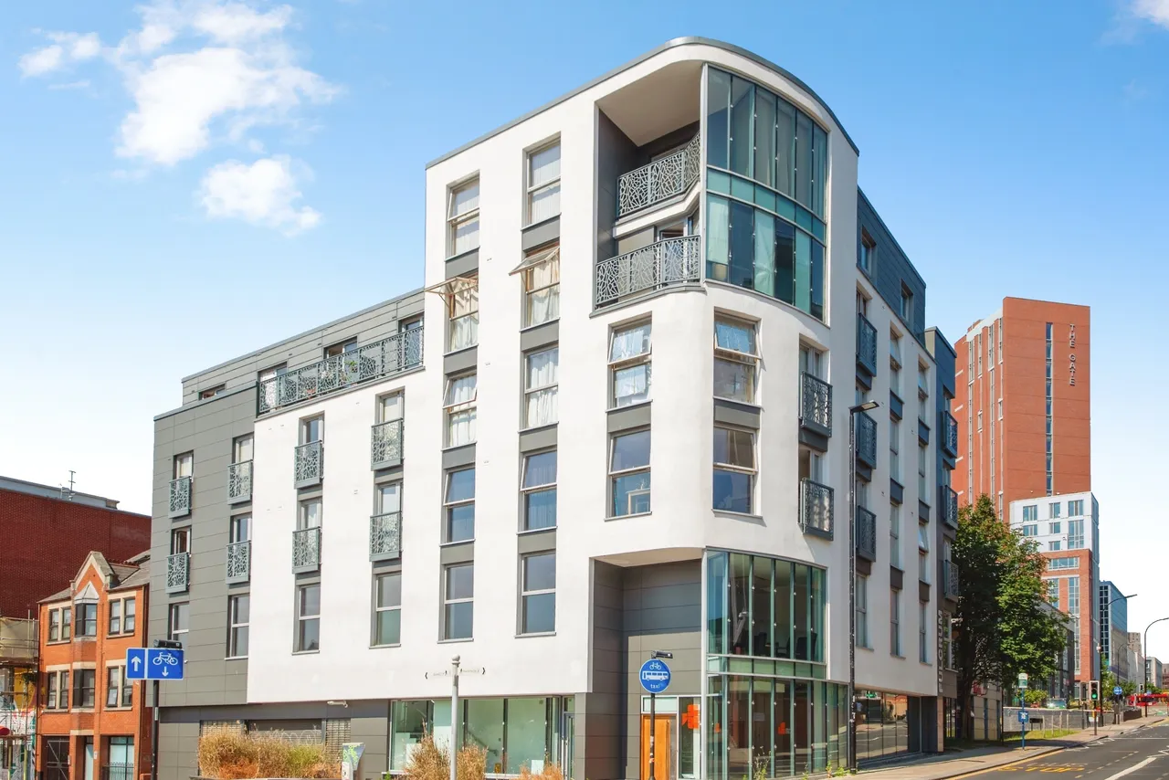 2 bed flat for sale, Furnival Street, Sheffield, S1