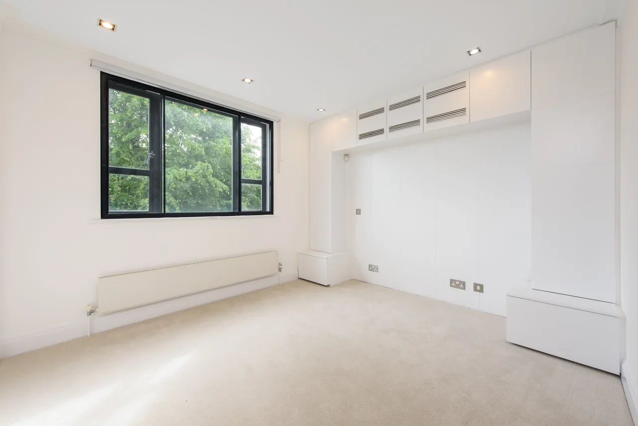 2 Heath Cut Lodge, North End Way, London, photo 5