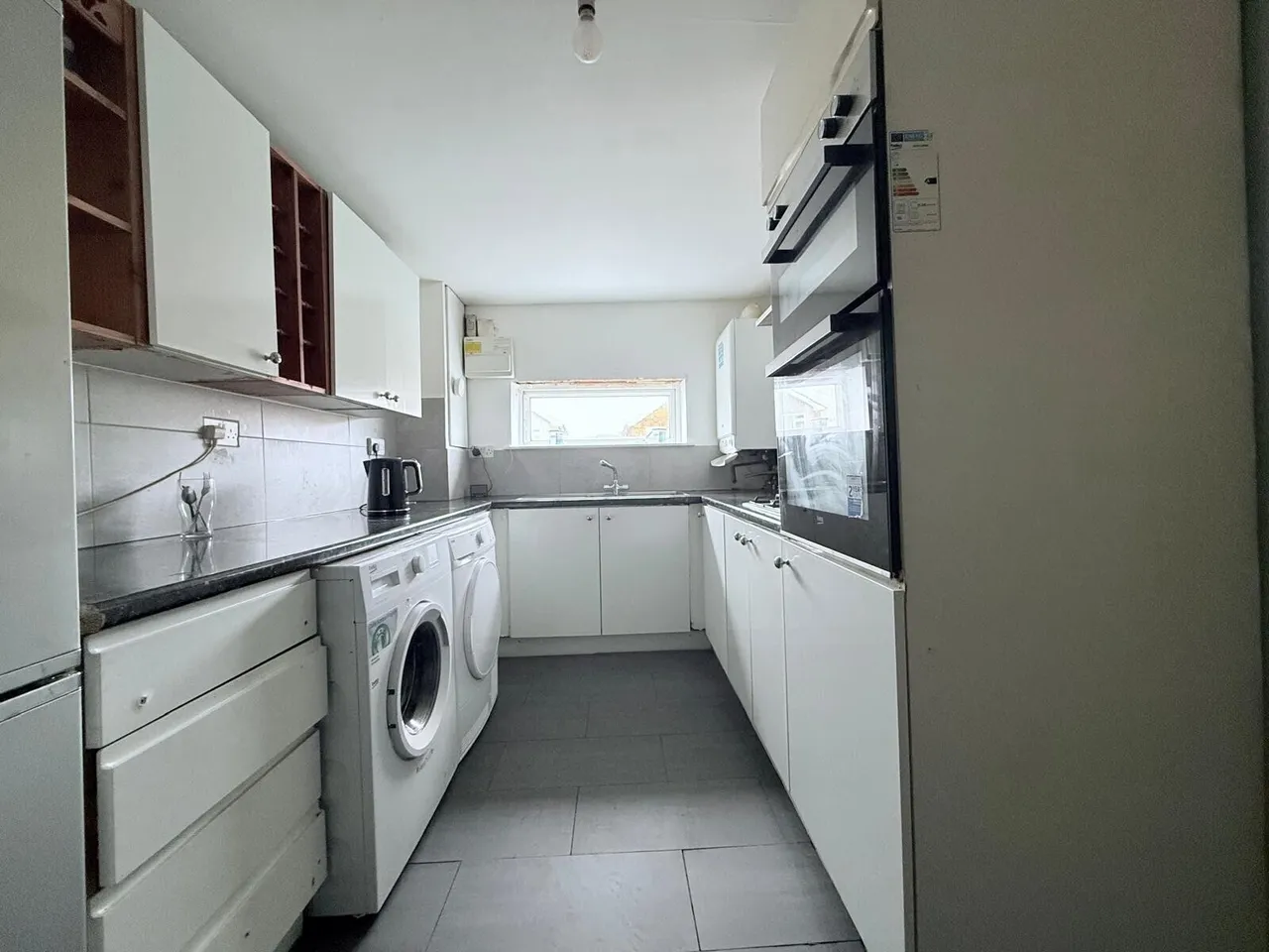 3 bed flat to rent — Grangewood Road, Nottingham, NG8 2SJ