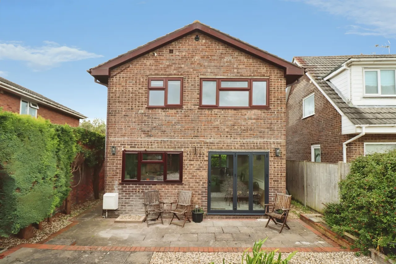 Merlin Way, Chipping Sodbury, BS37, photo 4