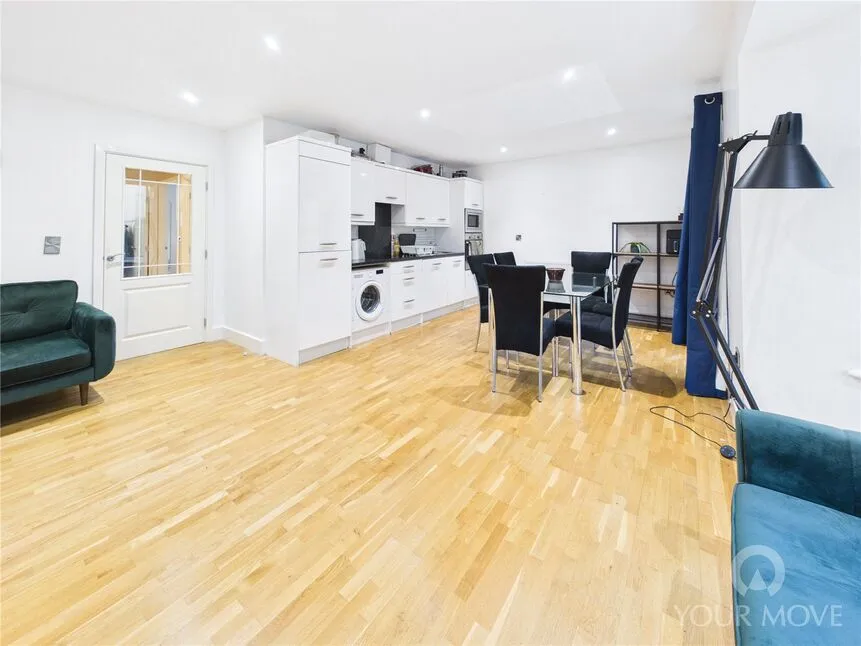 Deanery Court, Darlington, DL3, photo 5