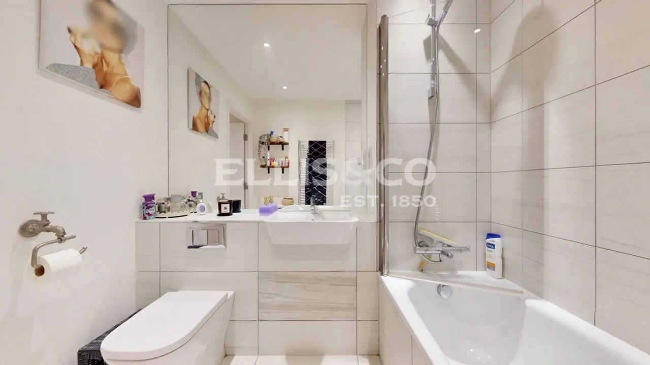 Addington Close, Southall, UB2, photo 14