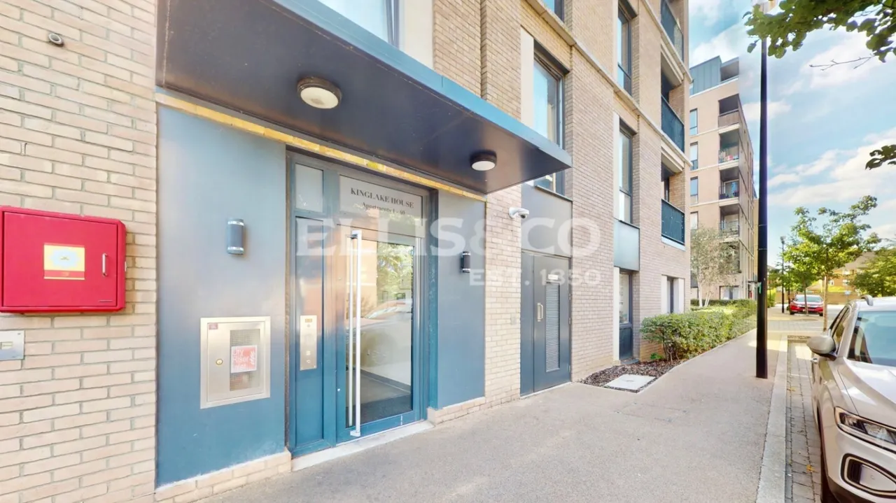 Addington Close, Southall, UB2, photo 16