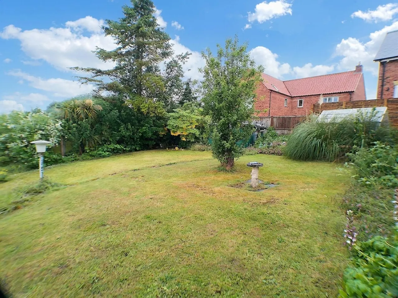 Bulcote Drive, Burton Joyce, NG14, photo 11
