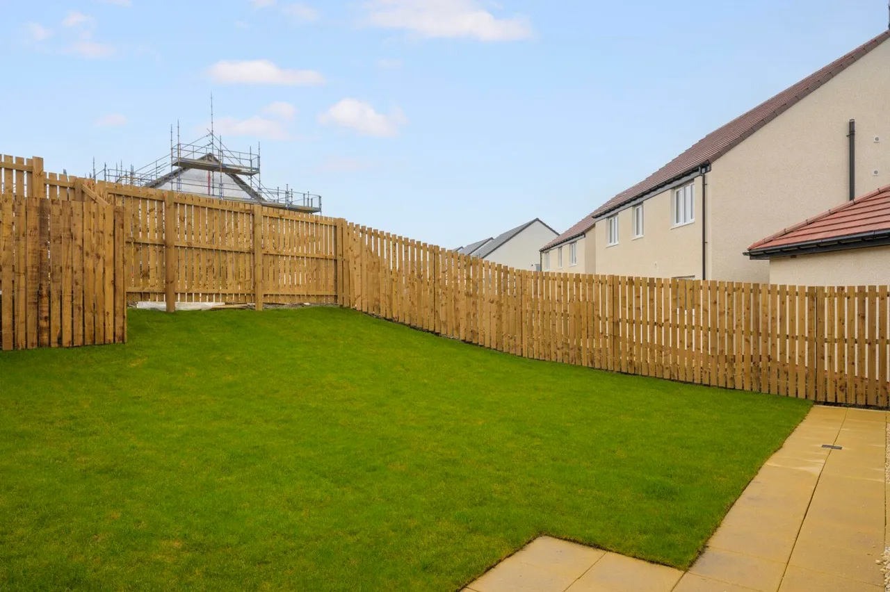 Daffodil Drive, Robroyston, G33 6PQ, photo 39
