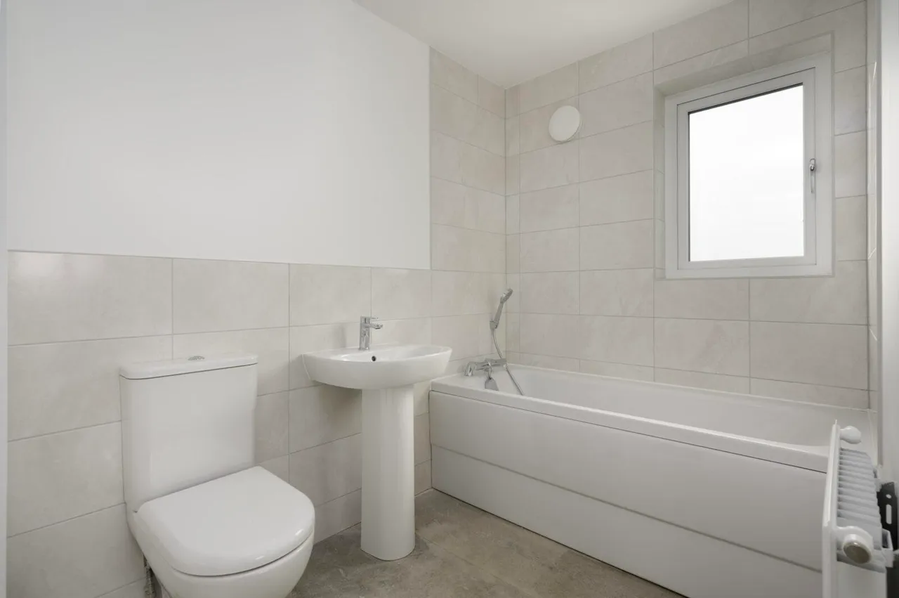 Daffodil Drive, Robroyston, G33 6PQ, photo 34