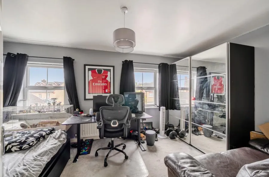 Queen Elizabeth Drive, Swindon, SN25, photo 13