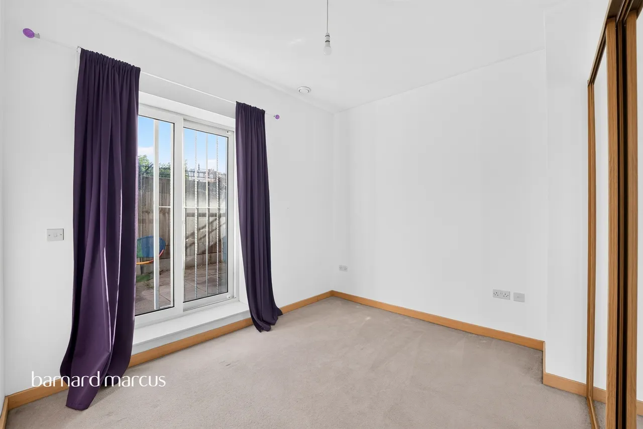 Manor Road, Wallington, SM6, photo 5