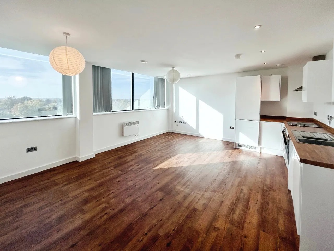 Ashton Lane, Sale, M33, photo 2