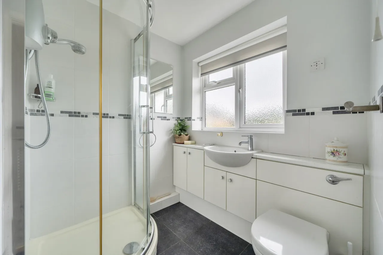 Troutbeck Close, Twyford, RG10, photo 16