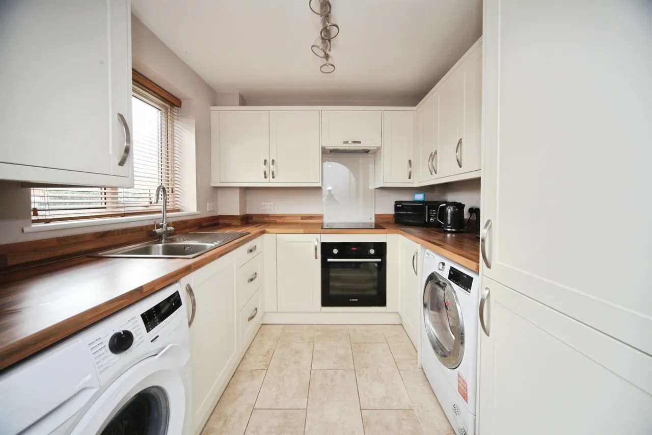 Evans Close, Houghton Regis, Dunstable, photo 7