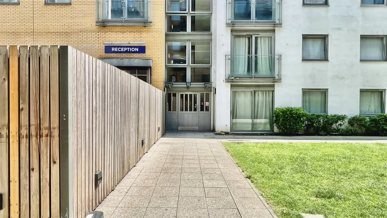 Blackheath Road, London, SE10, photo 17