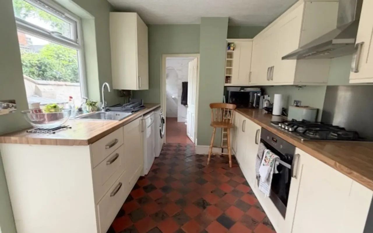St Leonards Avenue, Bedford MK42 0RB, photo 3