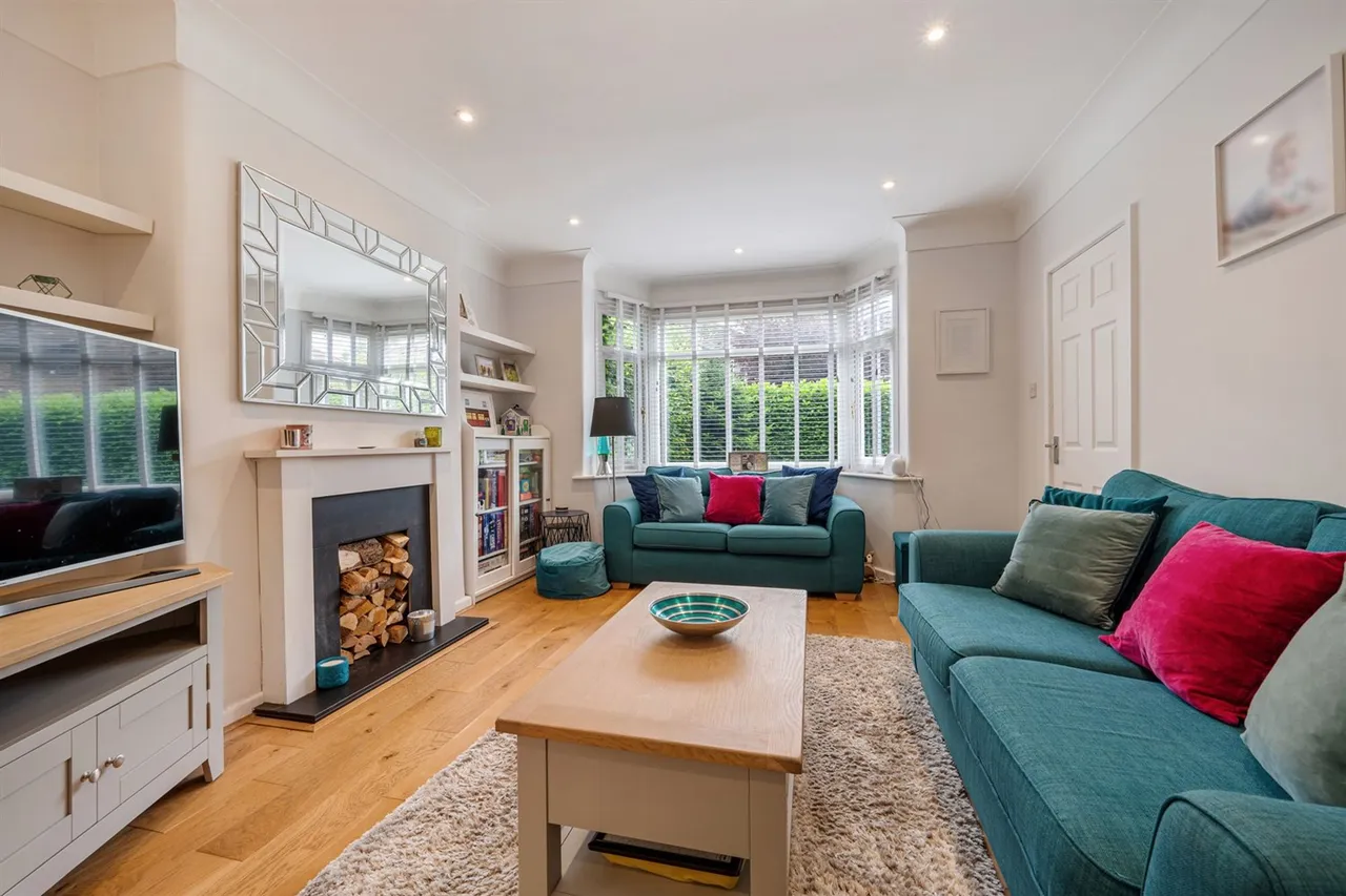 Deanway, Wilmslow, photo 9