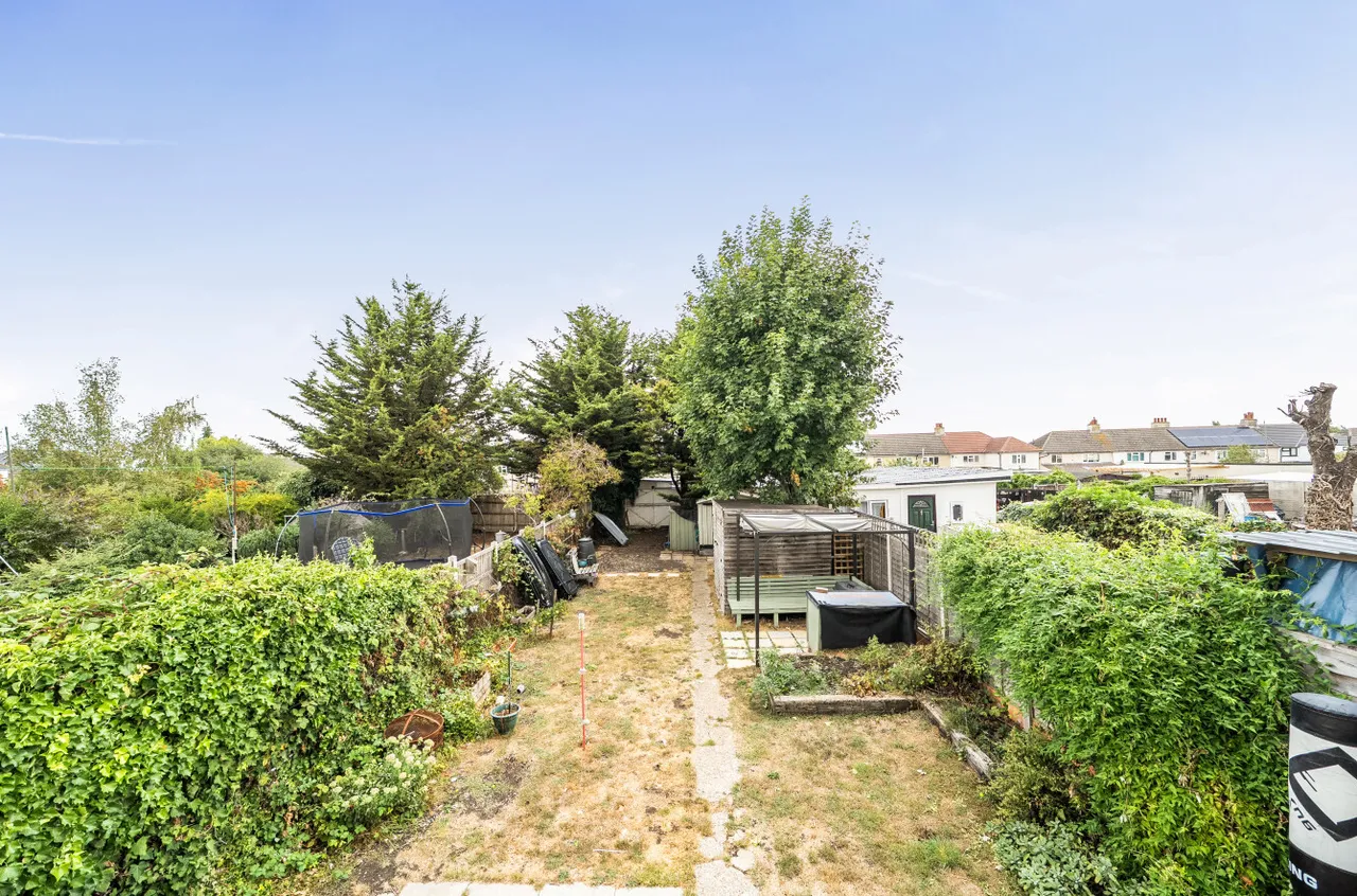 Queens Road, Gravesend, DA12, photo 3