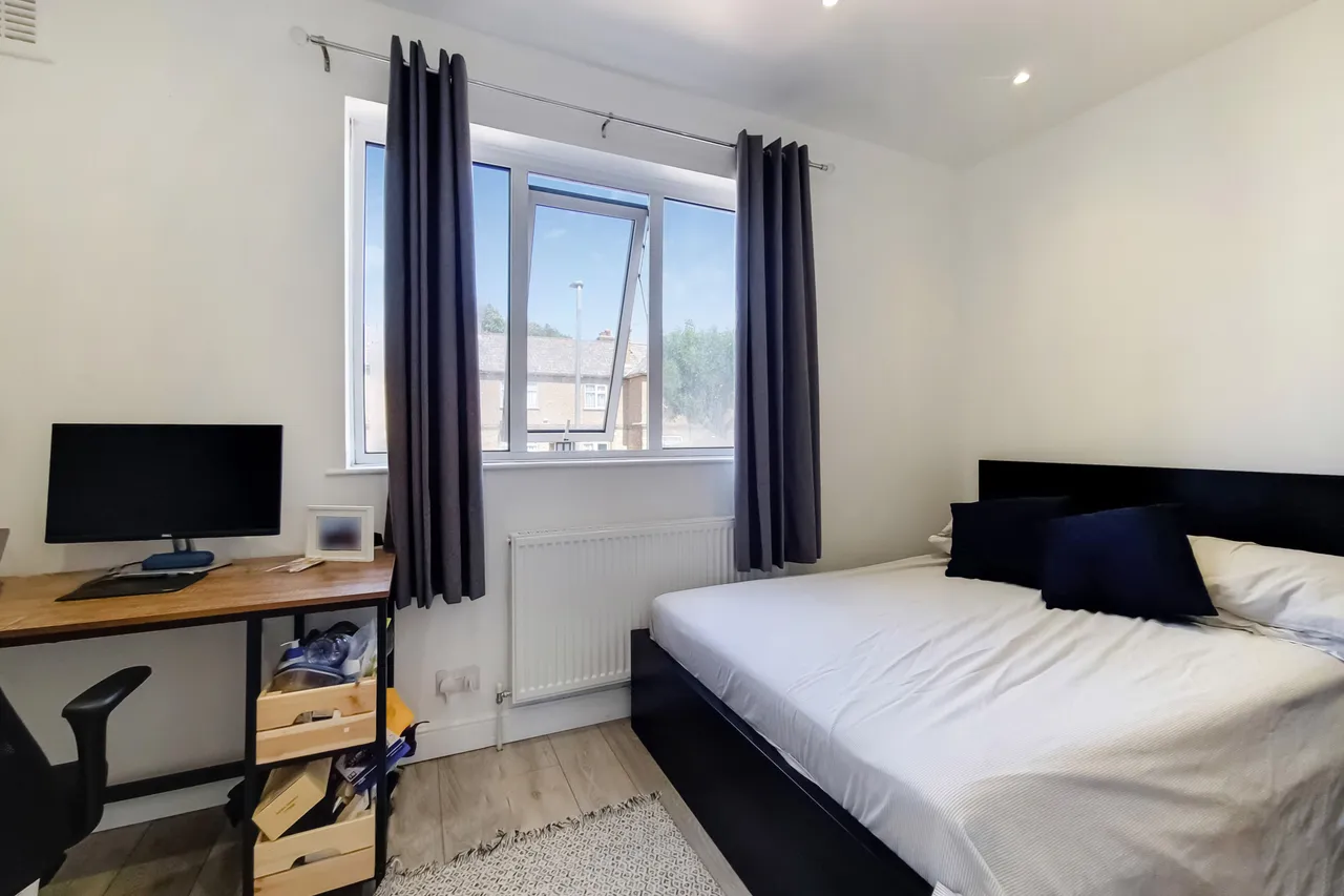 53 Beclands Road, London, photo 9