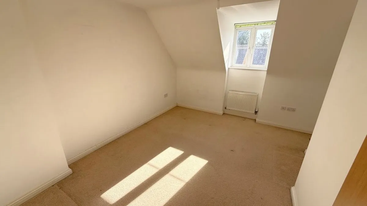 Iris Crescent, Lincoln, photo 10