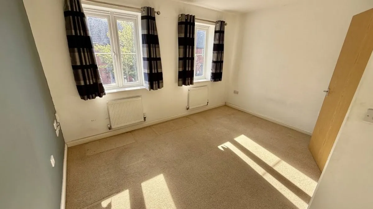 Iris Crescent, Lincoln, photo 11