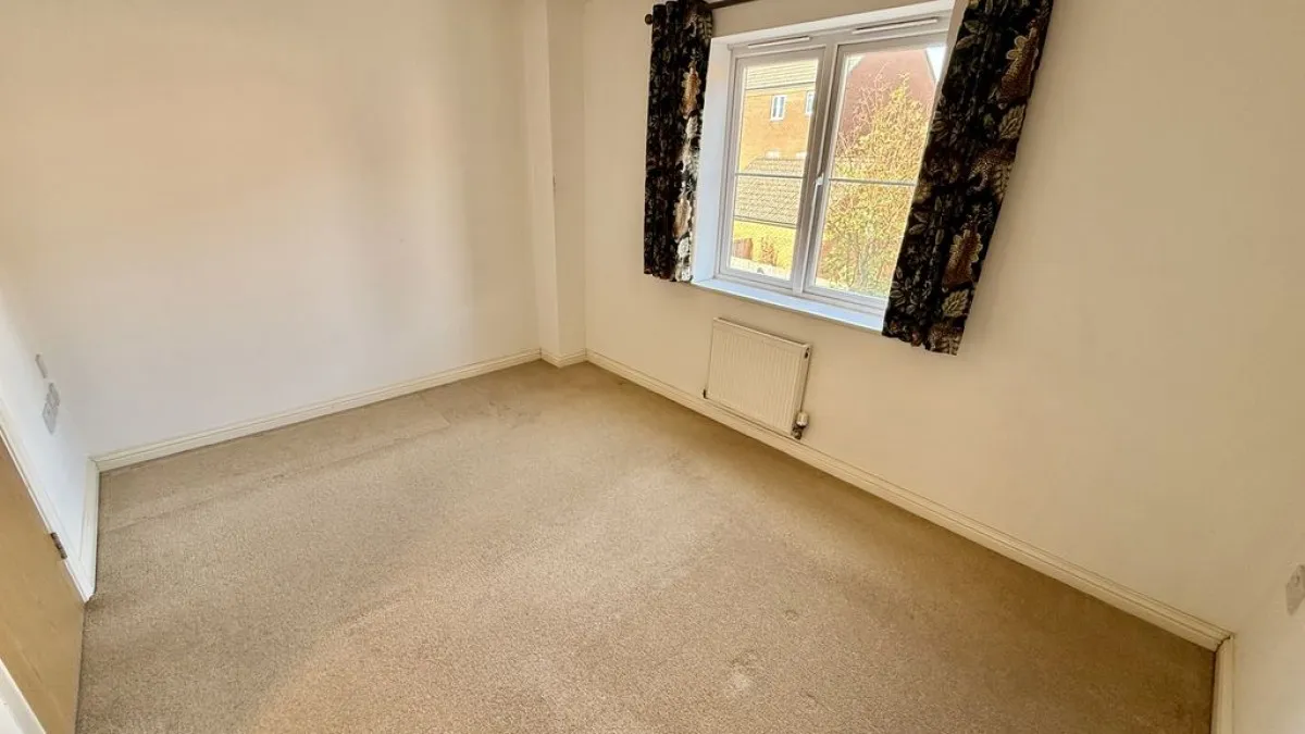 Iris Crescent, Lincoln, photo 8