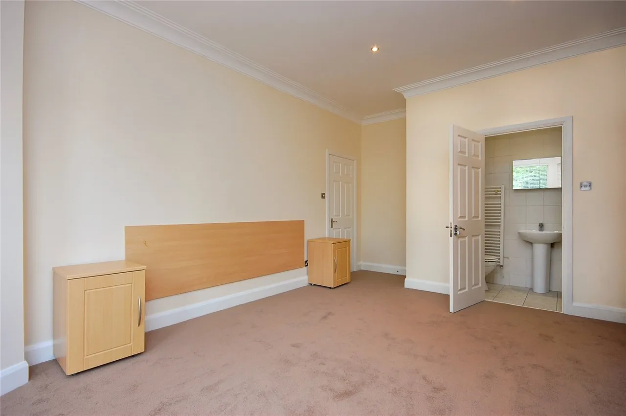 Dartmouth Road, London, NW2, photo 7