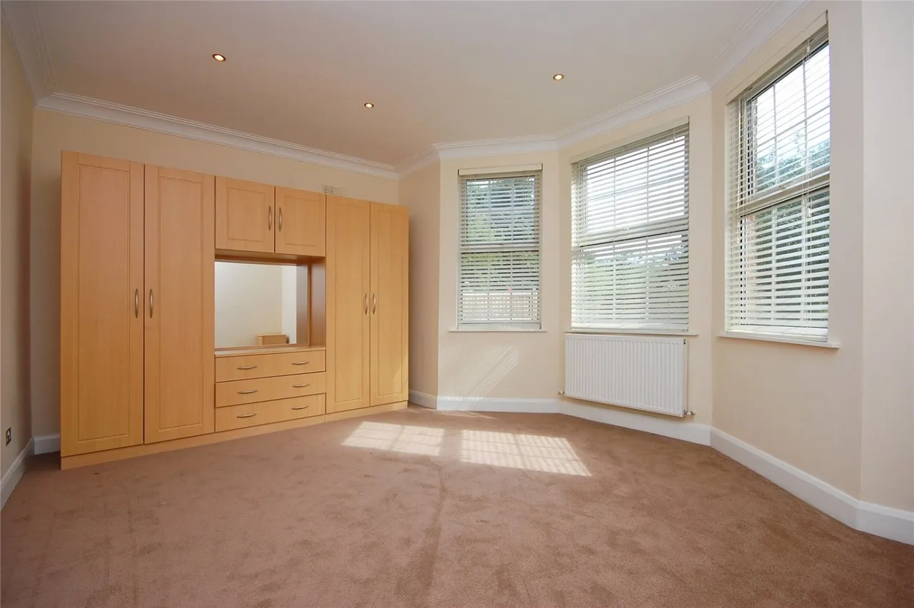 Dartmouth Road, London, NW2, photo 4