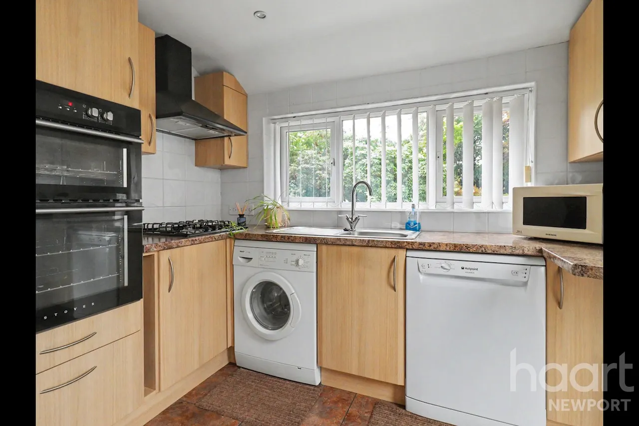 St Julians Road, Newport, NP19, photo 5