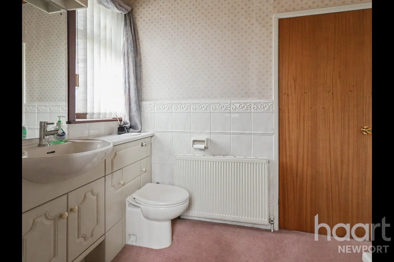 St Julians Road, Newport, NP19, photo 16