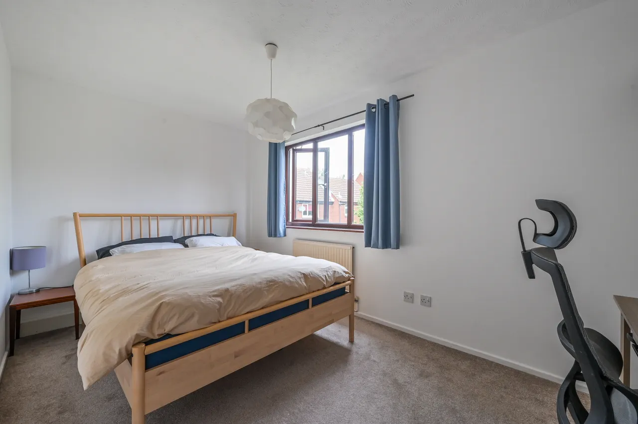 9 Gautrey Square, London, photo 6