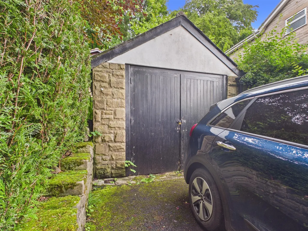 Manchester Road, Buxton, photo 17