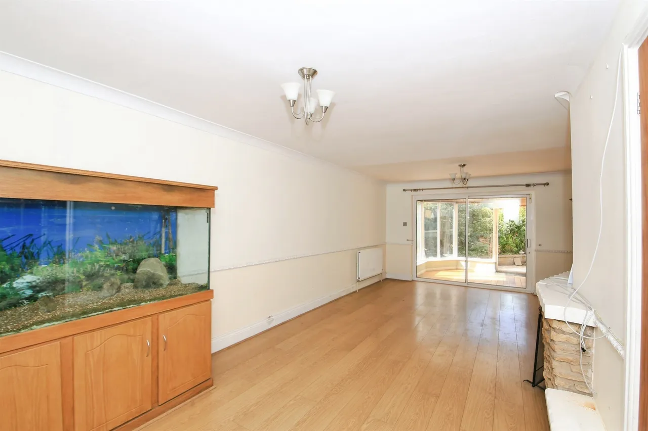 Cross Street, Peterborough, PE7, photo 4