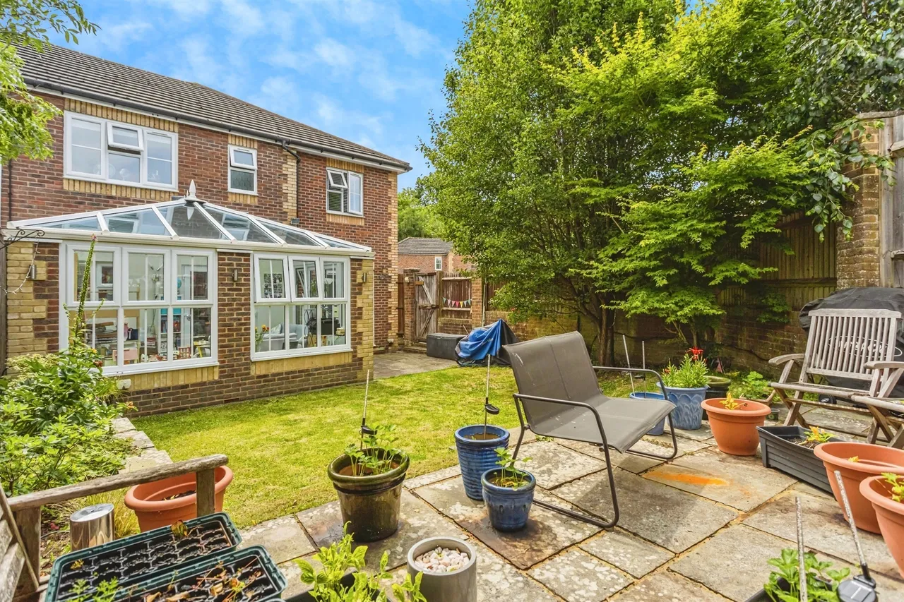 Robin Road, Burgess Hill, RH15, photo 20