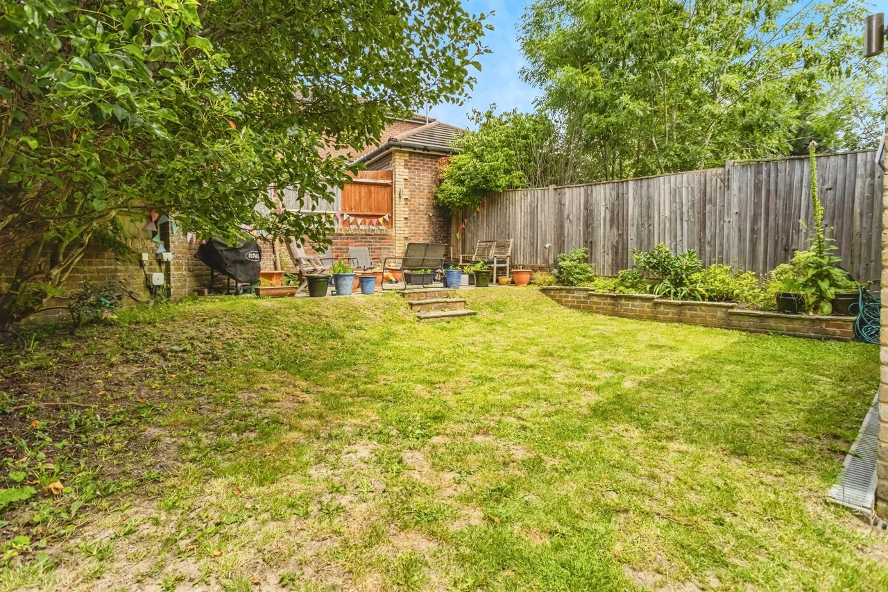 Robin Road, Burgess Hill, RH15, photo 23