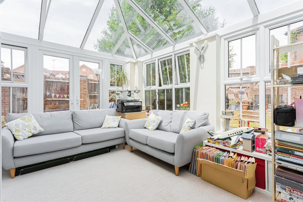 Robin Road, Burgess Hill, RH15, photo 13