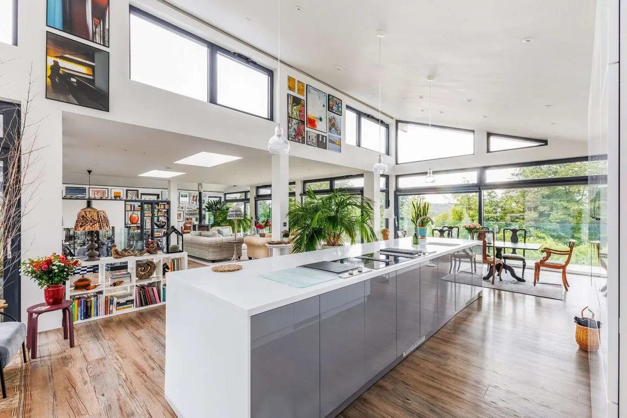 Cheltenham Road, Painswick, Stroud, Gloucestershire, GL6 6TW, photo 4