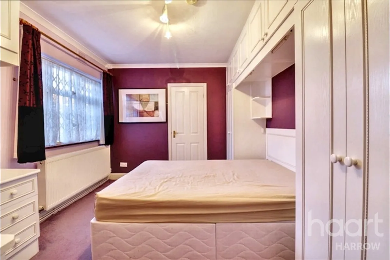 Portland Crescent, Stanmore, HA7, photo 7