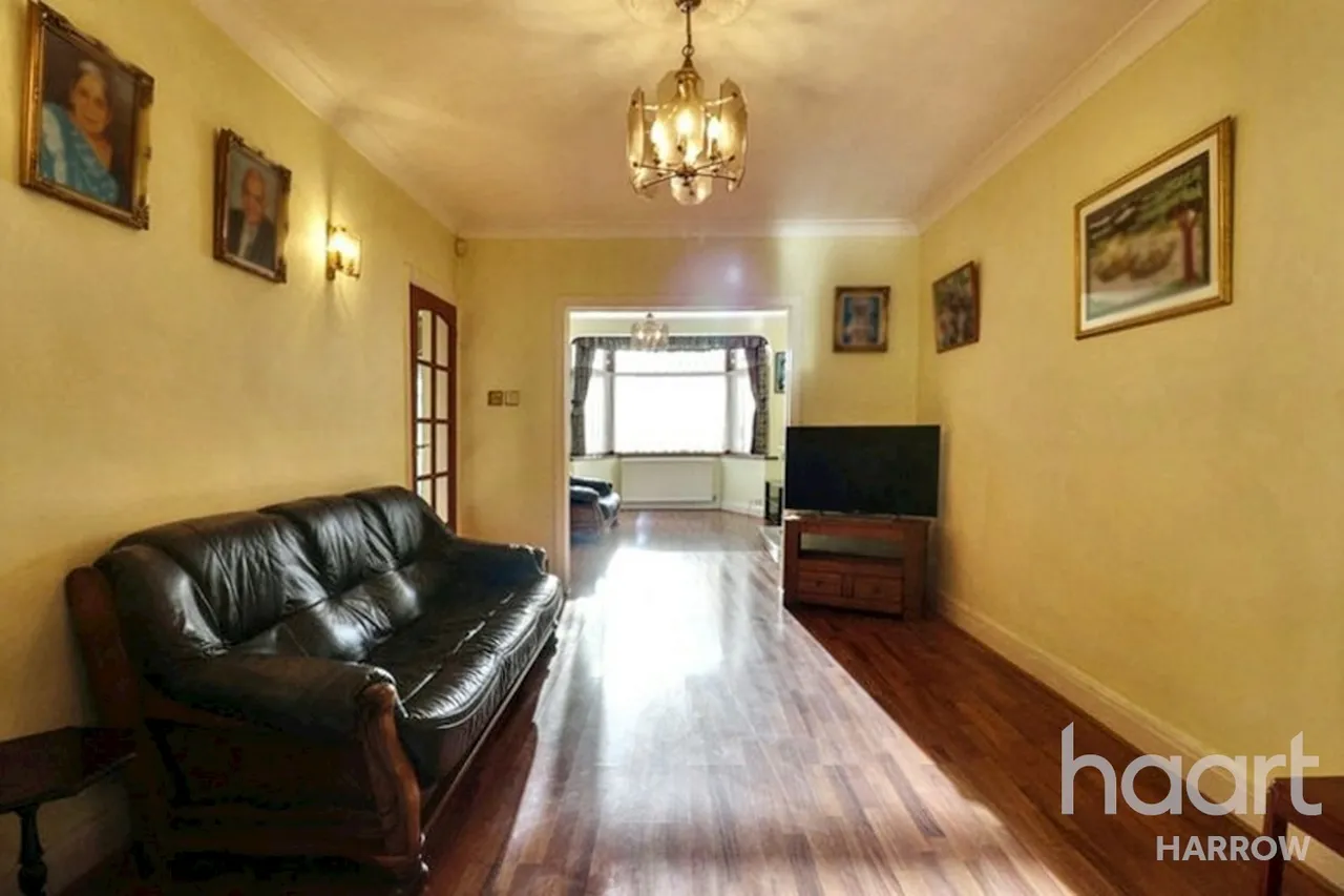 Portland Crescent, Stanmore, HA7, photo 4