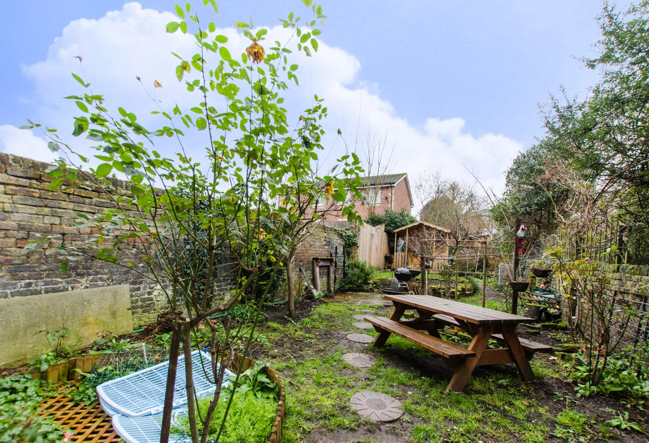 86 Woodhill, London, photo 2