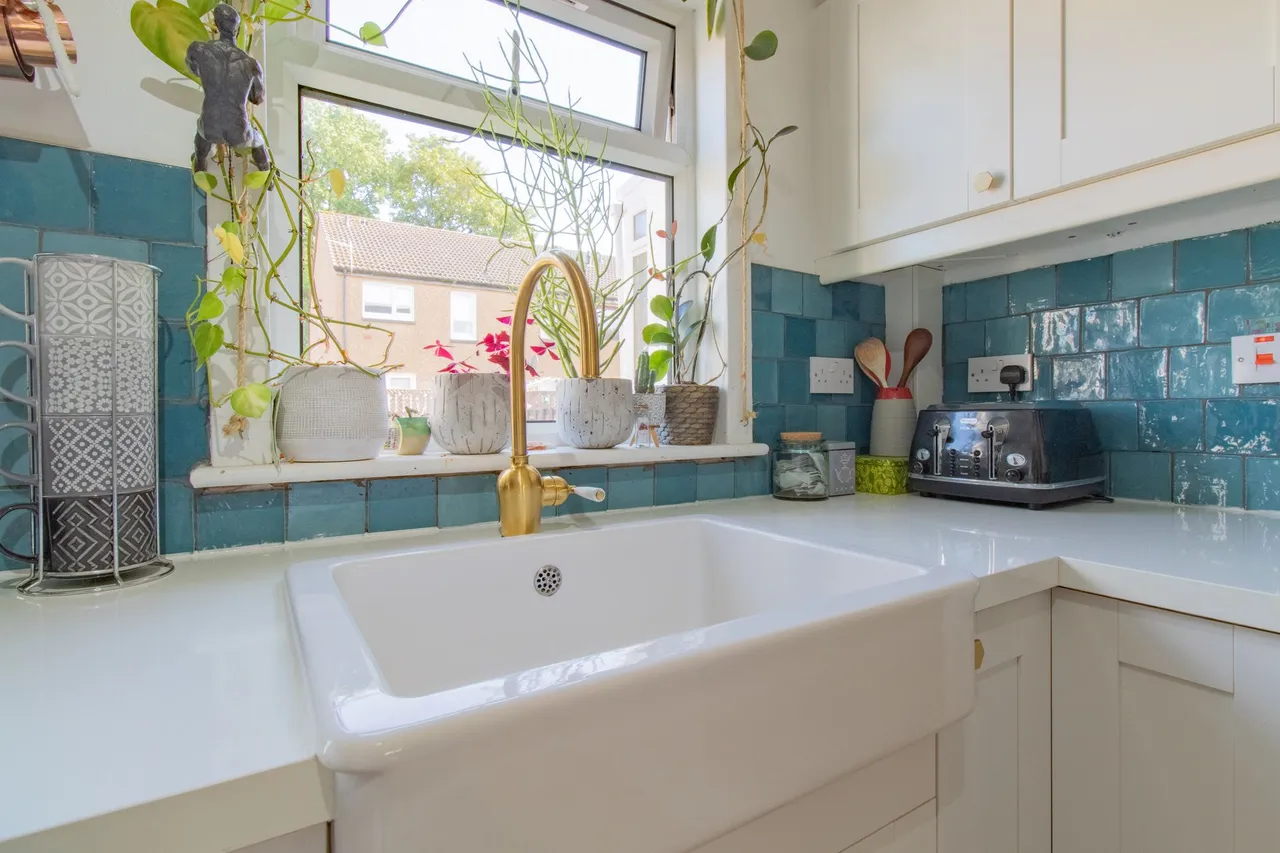 Bishops Park, Mid Calder, Livingston, photo 6