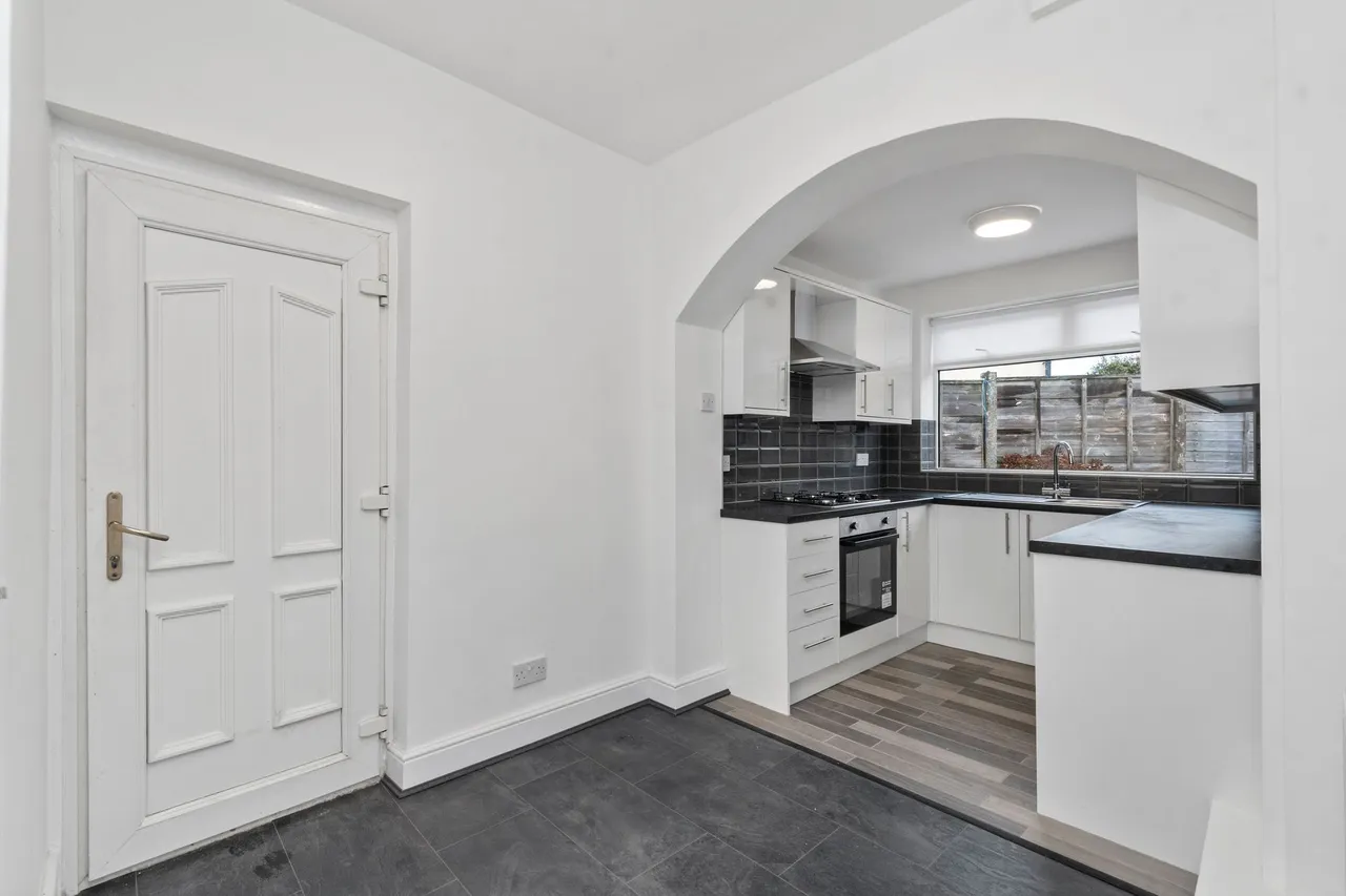 Beechwood Grove, Prescot, L35 5AX, photo 3