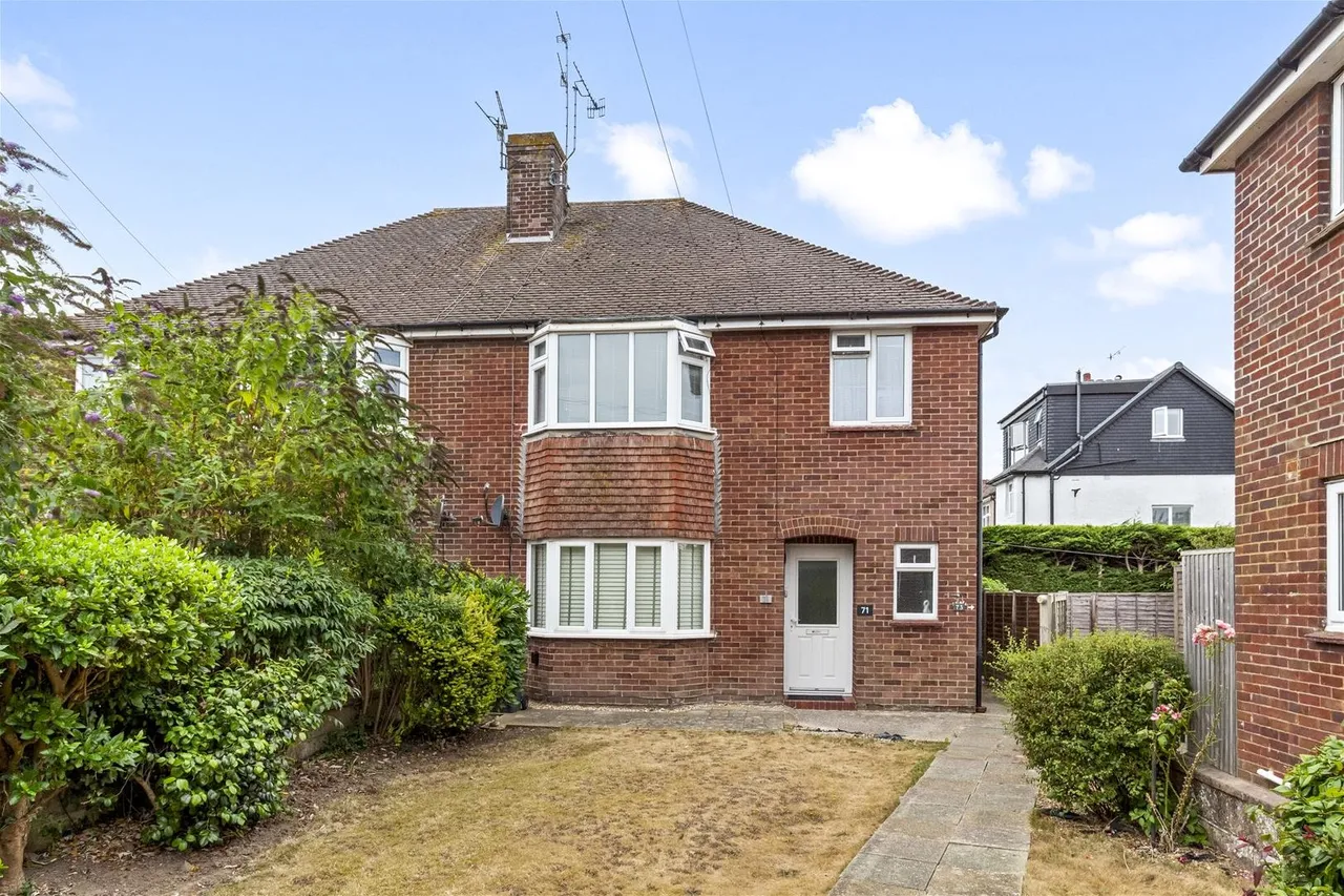 1 bed property for sale — Loxwood Avenue, Worthing