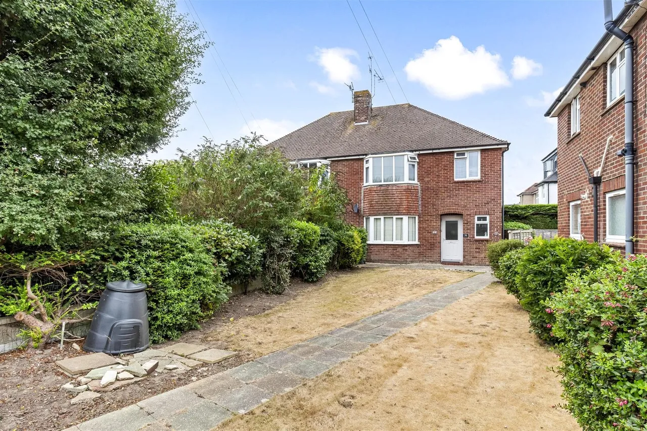 Loxwood Avenue, Worthing, photo 13