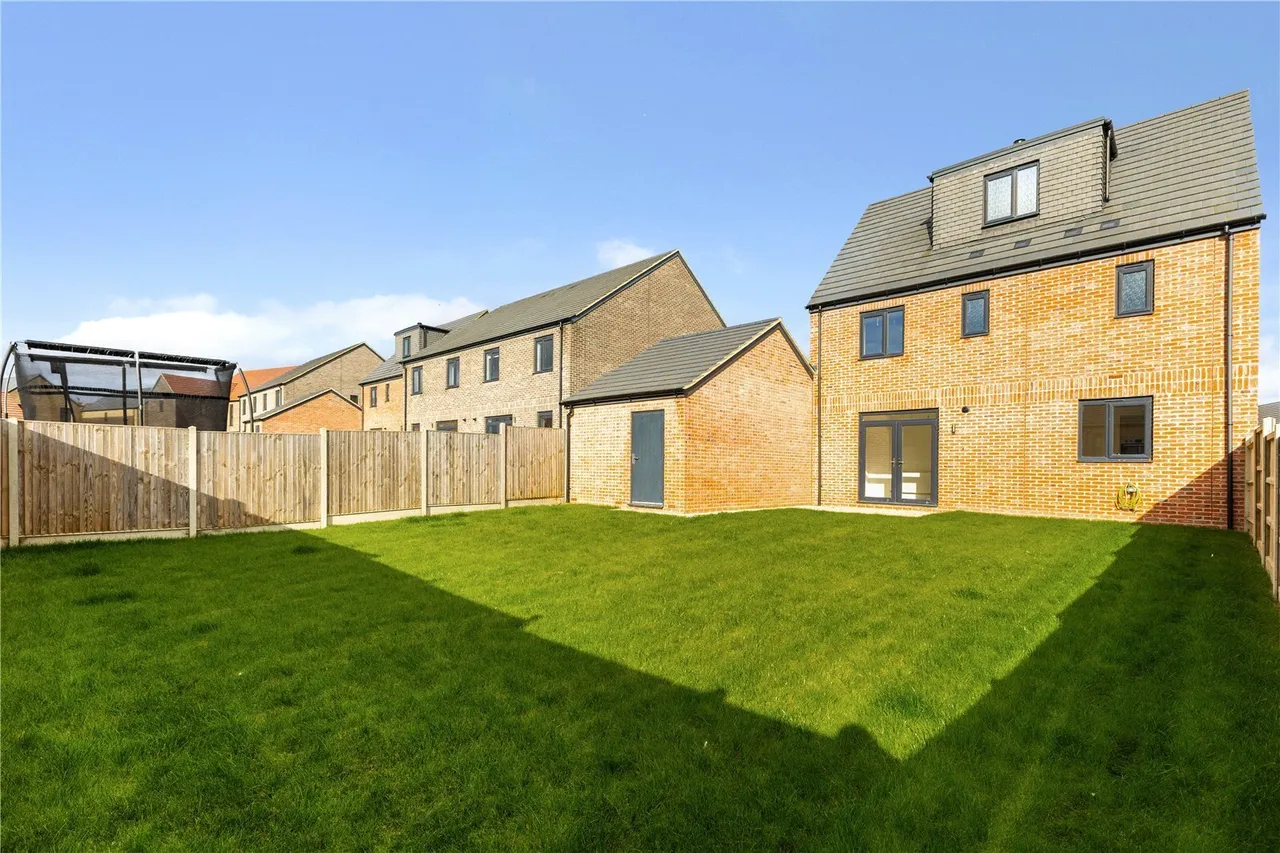 Southfields, Conrad Road, Witham, CM8, photo 8