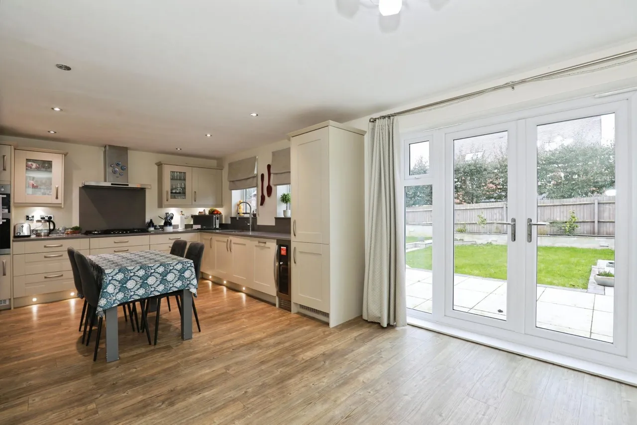 Josiah Drive, Barlaston, ST12, photo 3