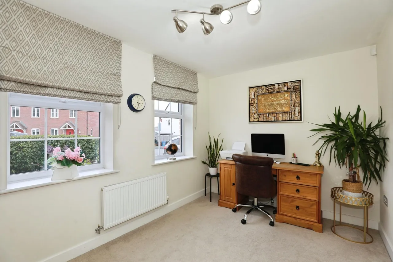 Josiah Drive, Barlaston, ST12, photo 7